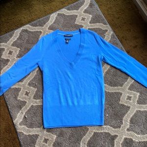 Cashmere sweater. Excellent condition. Size XS